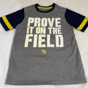 OshKosh B'gosh Gray Sport Graphic Tee, size 10